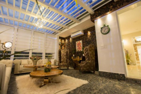 Luxury Stays